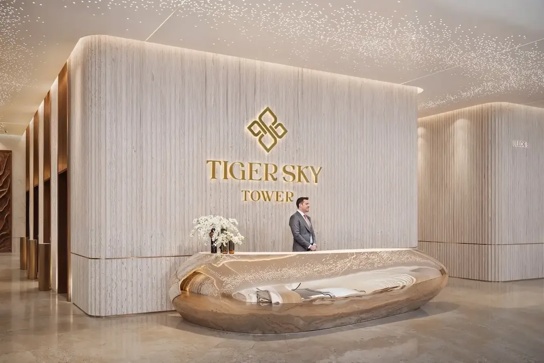 Tiger Sky Tower image 18