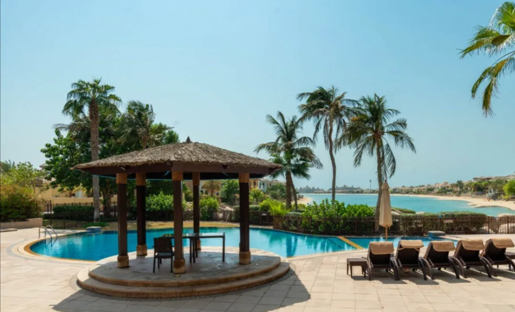 NAKHEEL PROPERTIES "Canal Cove Villas" 2