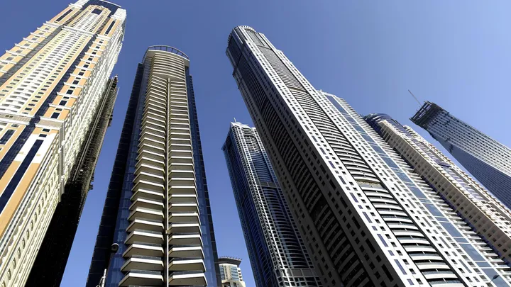 TAMEER HOLDINGS "Princess Tower" — View 2