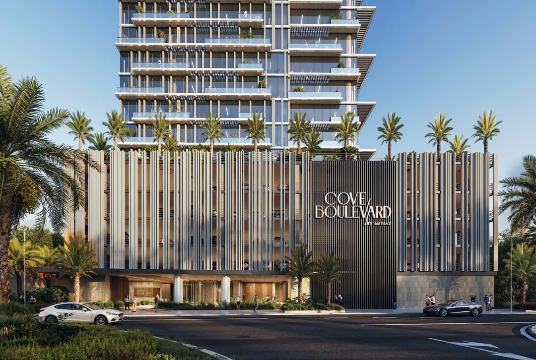 Cove Boulevard image 18