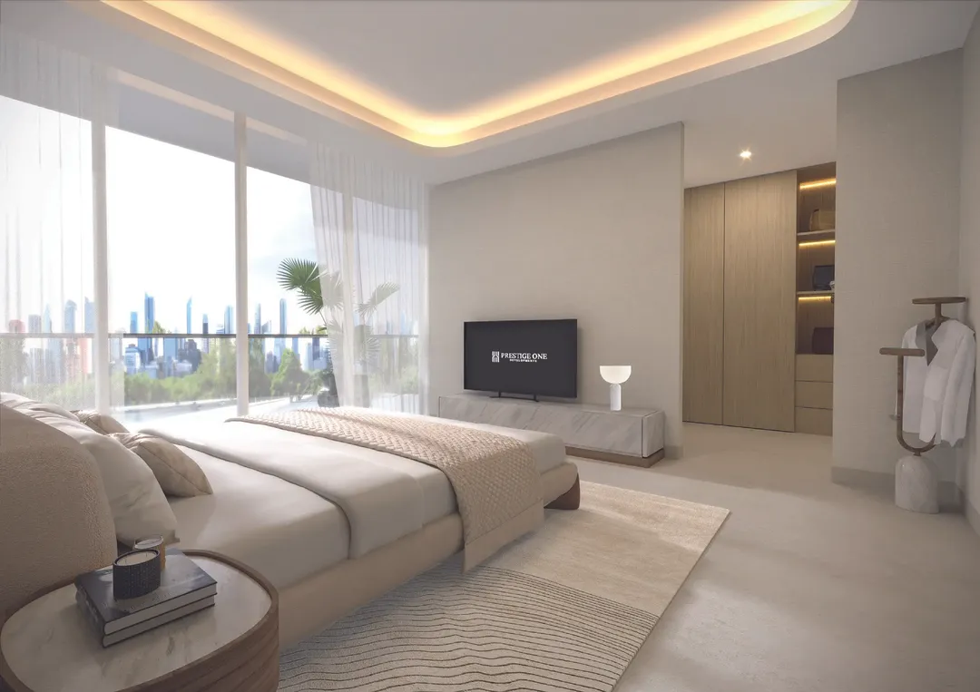 Luxury Canal image 6
