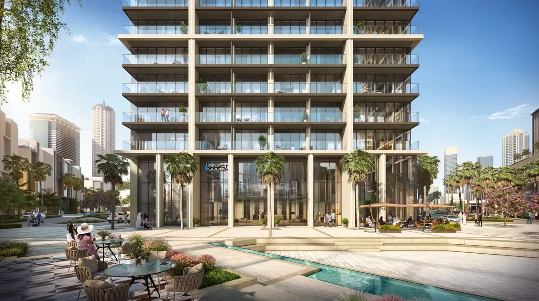 Peninsula Four, The Plaza image 20