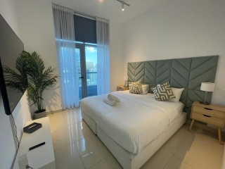 Marina Wharf image 6