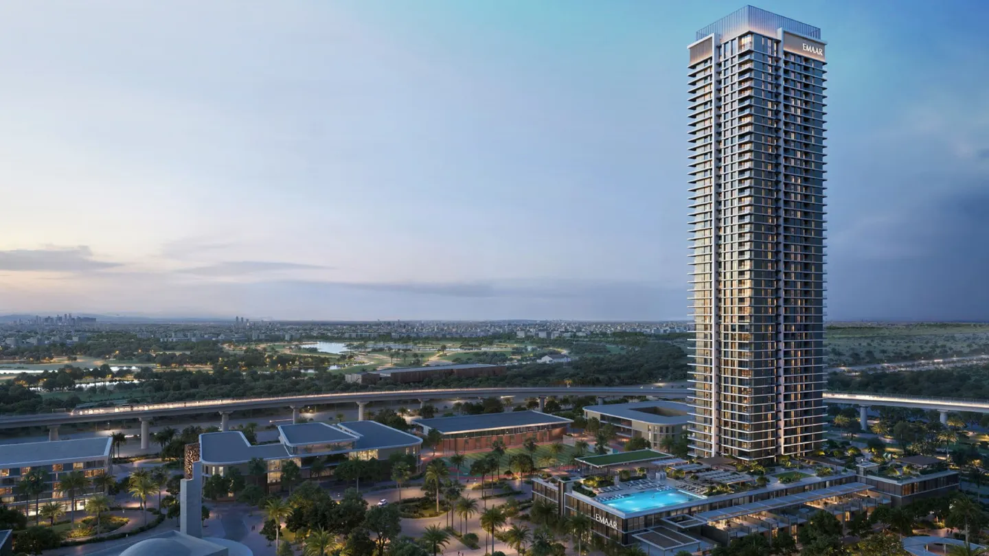 Lyvia by Palace