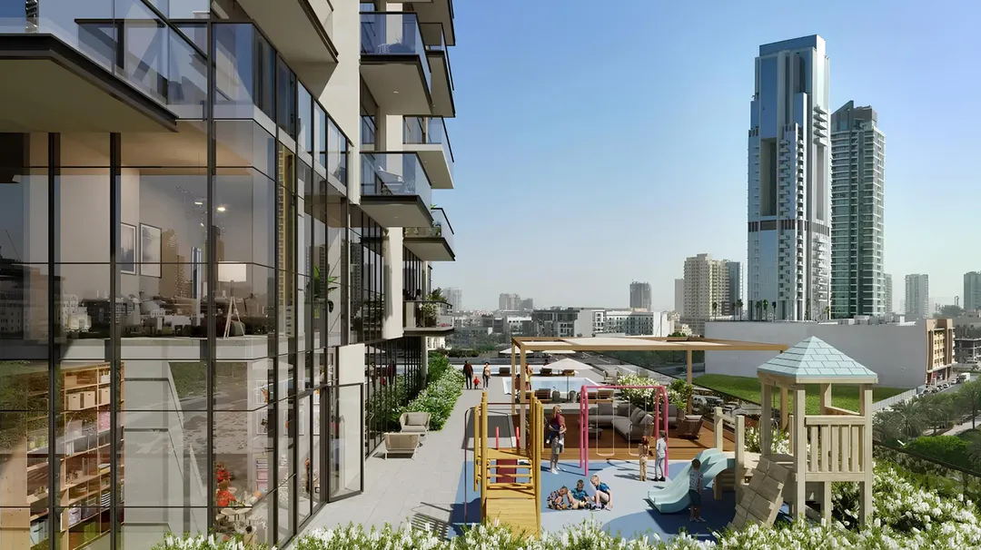 Sapphire 32 — View 15