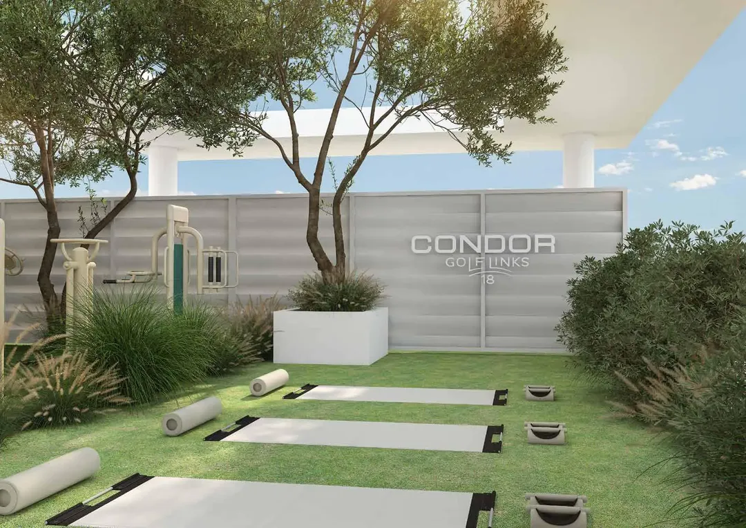 Condor Golf Links 18 image 15