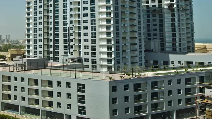 DEC Towers — View 9