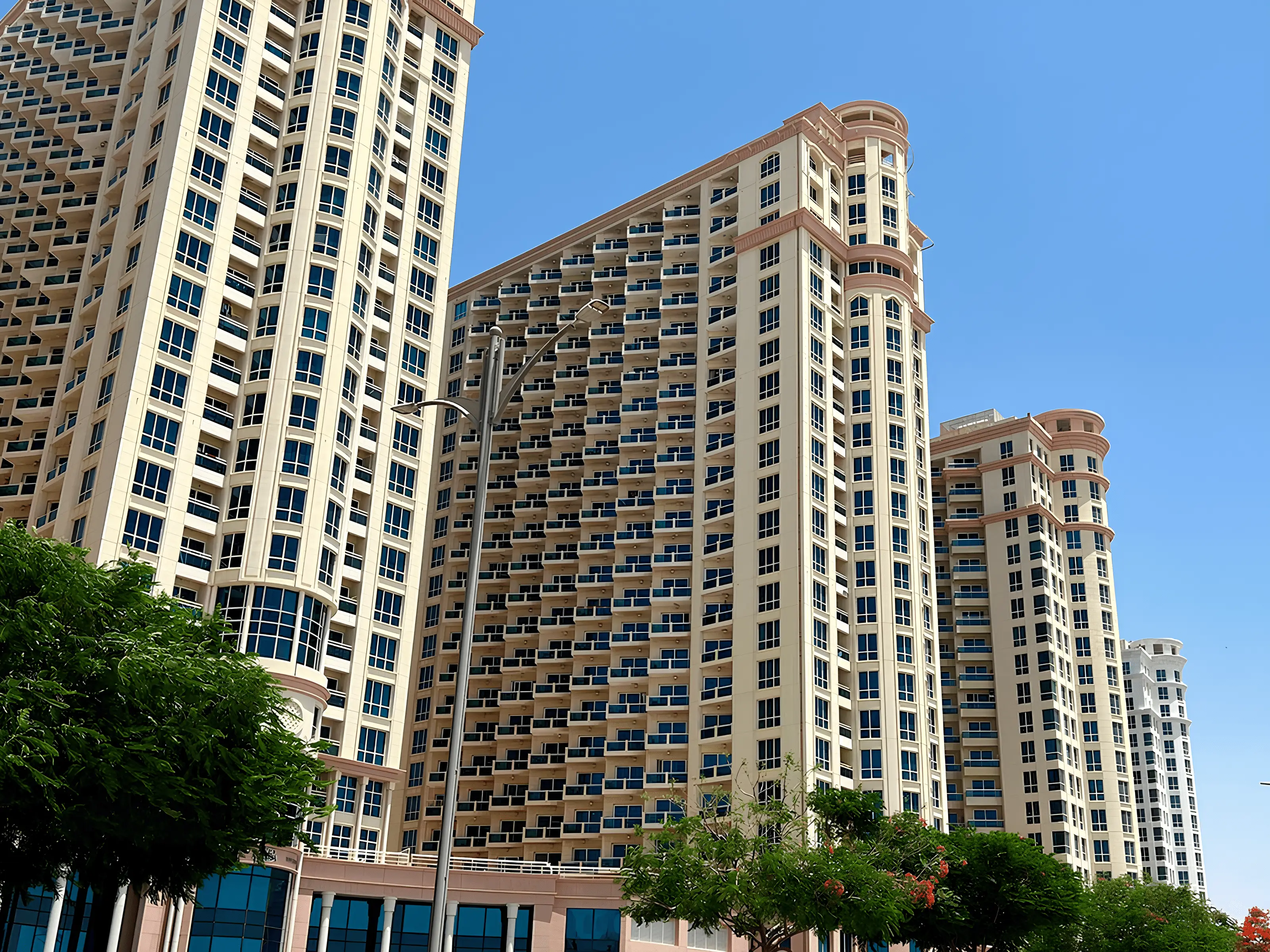 DAMAC "The Crescent" 2