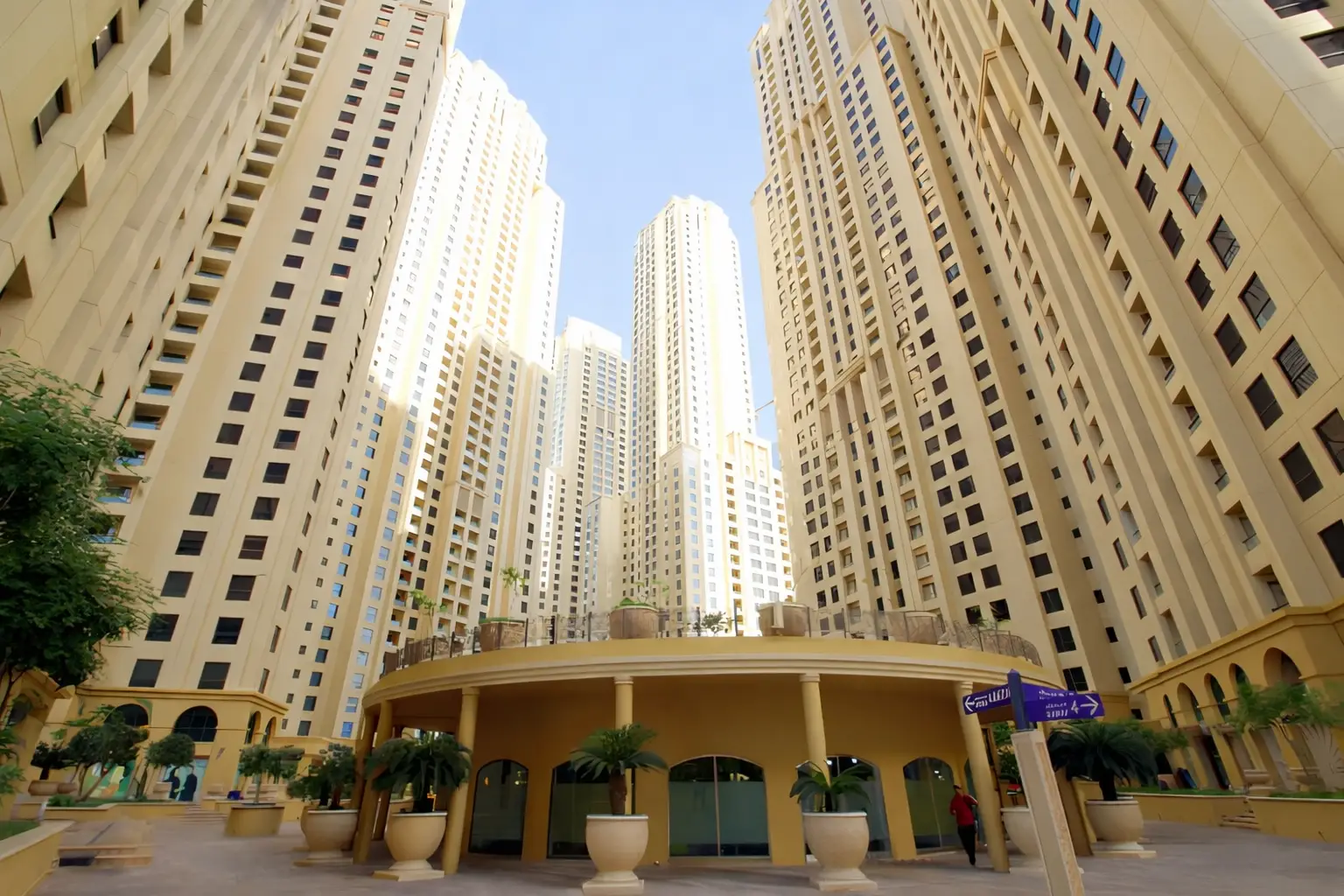 DUBAI PROPERTIES "Sadaf 7" 5