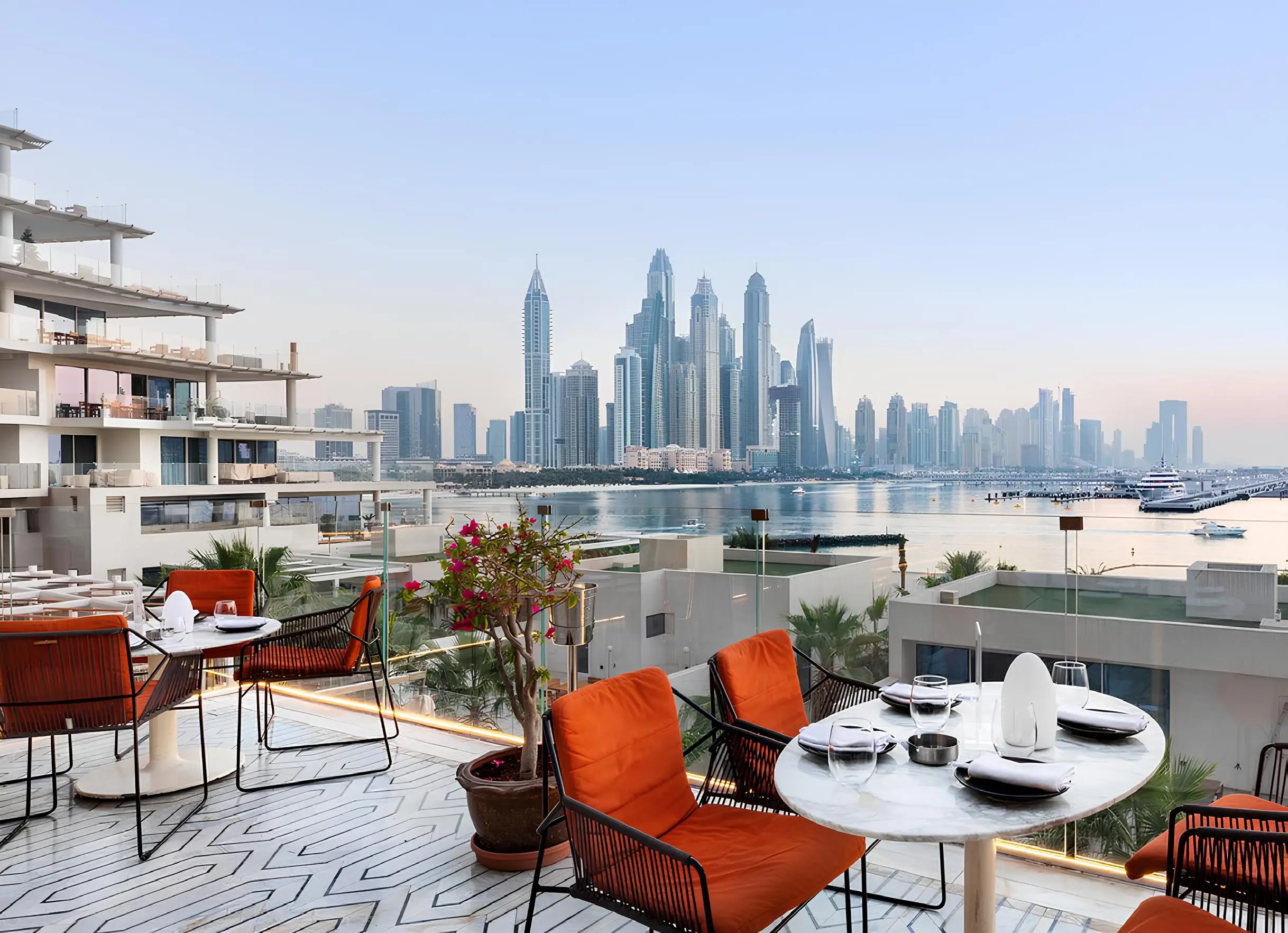 SKAI HOLDINGS "Five Palm Jumeirah" 12
