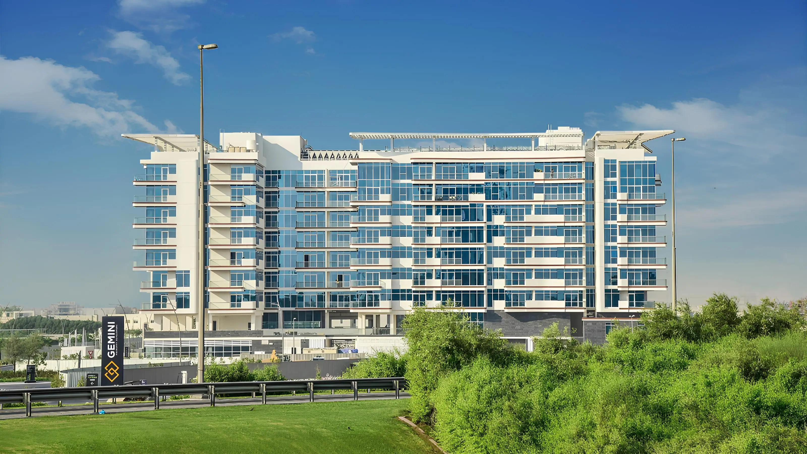 GEMINI PROPERTY DEVELOPERS "Splendor" 11