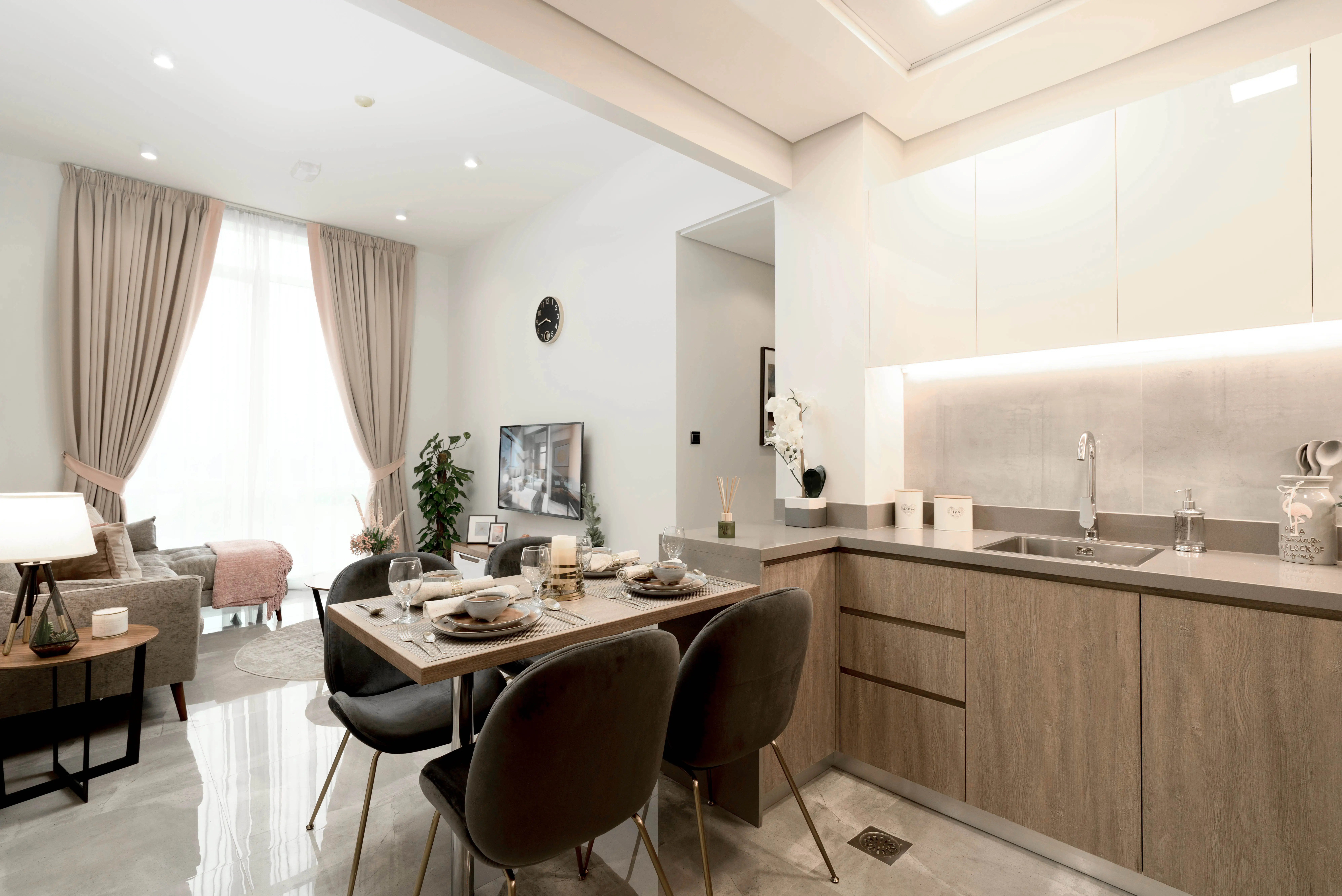 CREDO INVESTMENTS FZE "Majestique Residence 1" 9