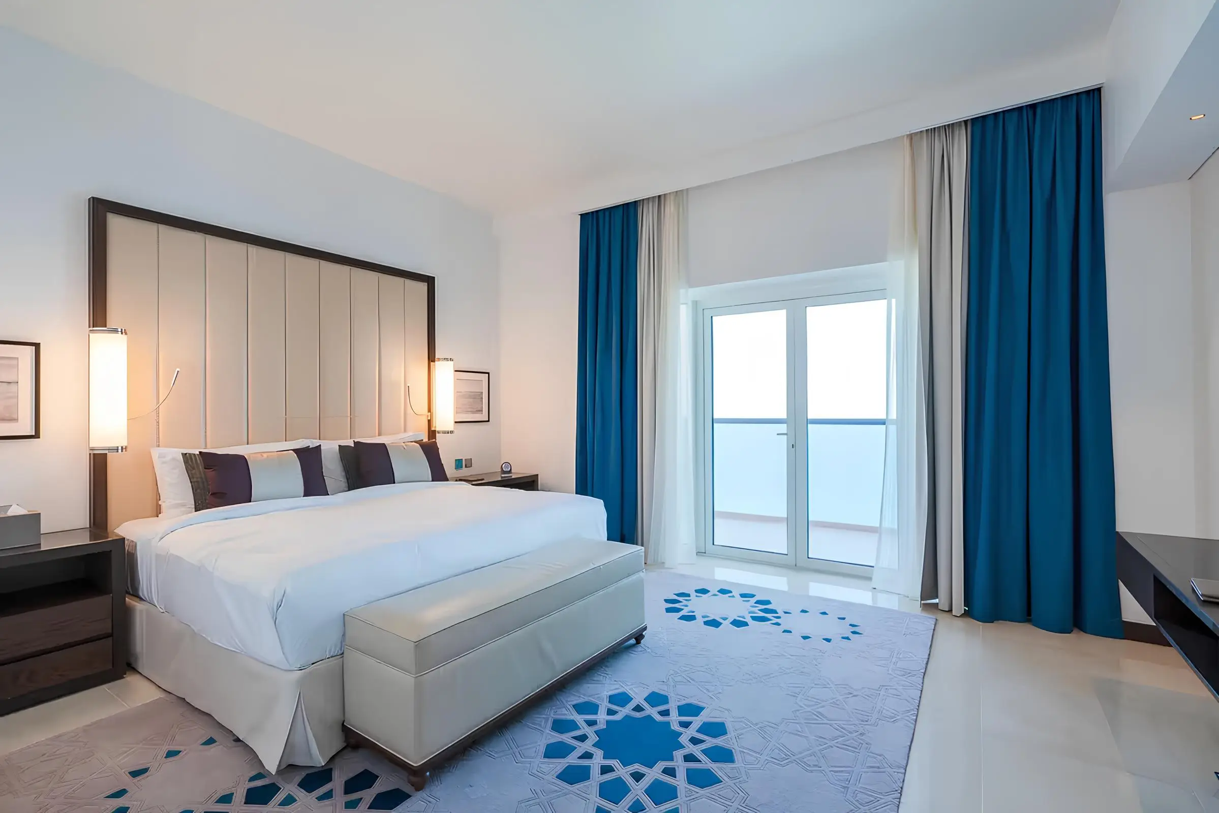 NATIONAL INVESTMENT CORPORATION "Fairmont Marina Residences"