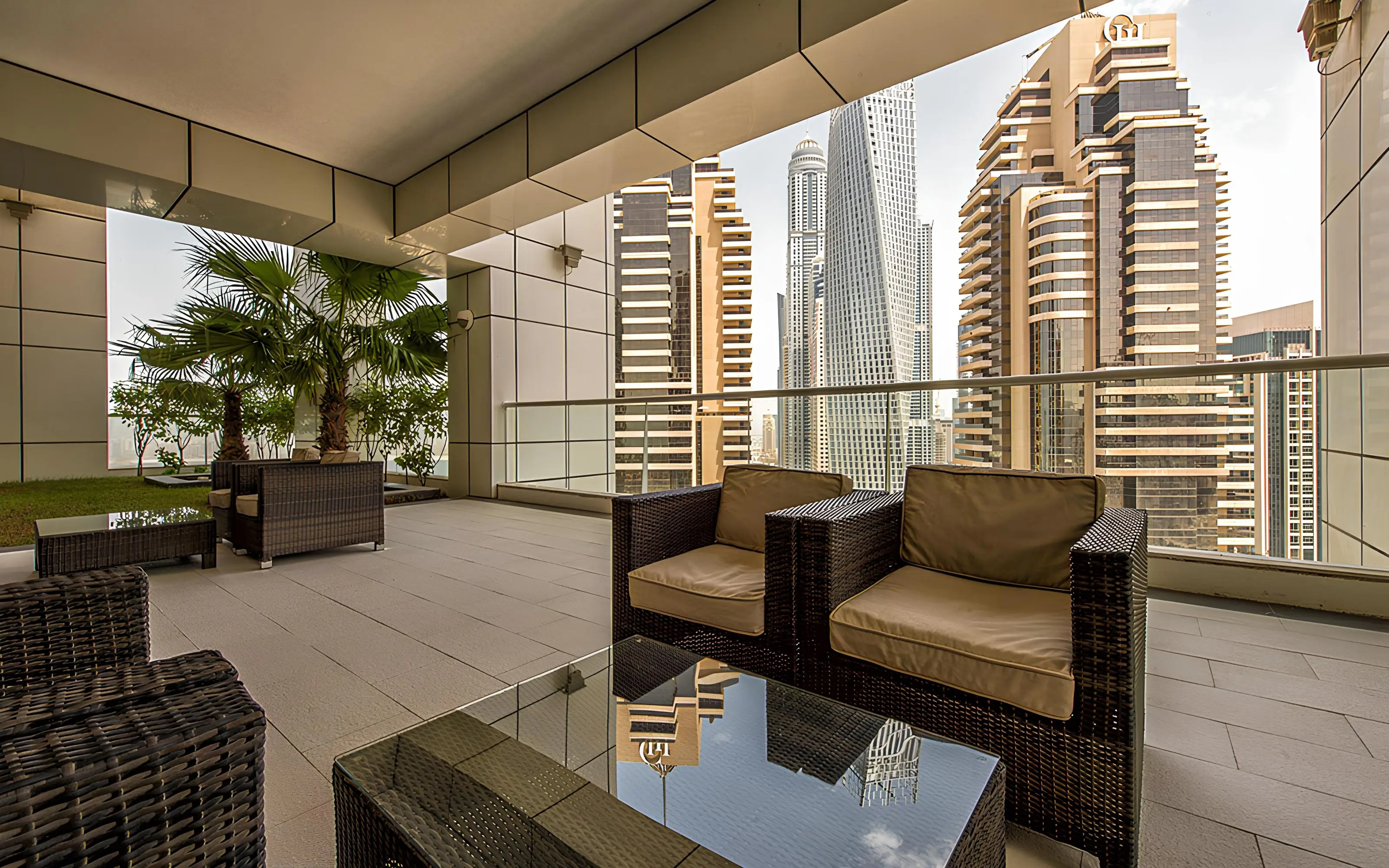 SELECT GROUP "Botanica Tower" 9