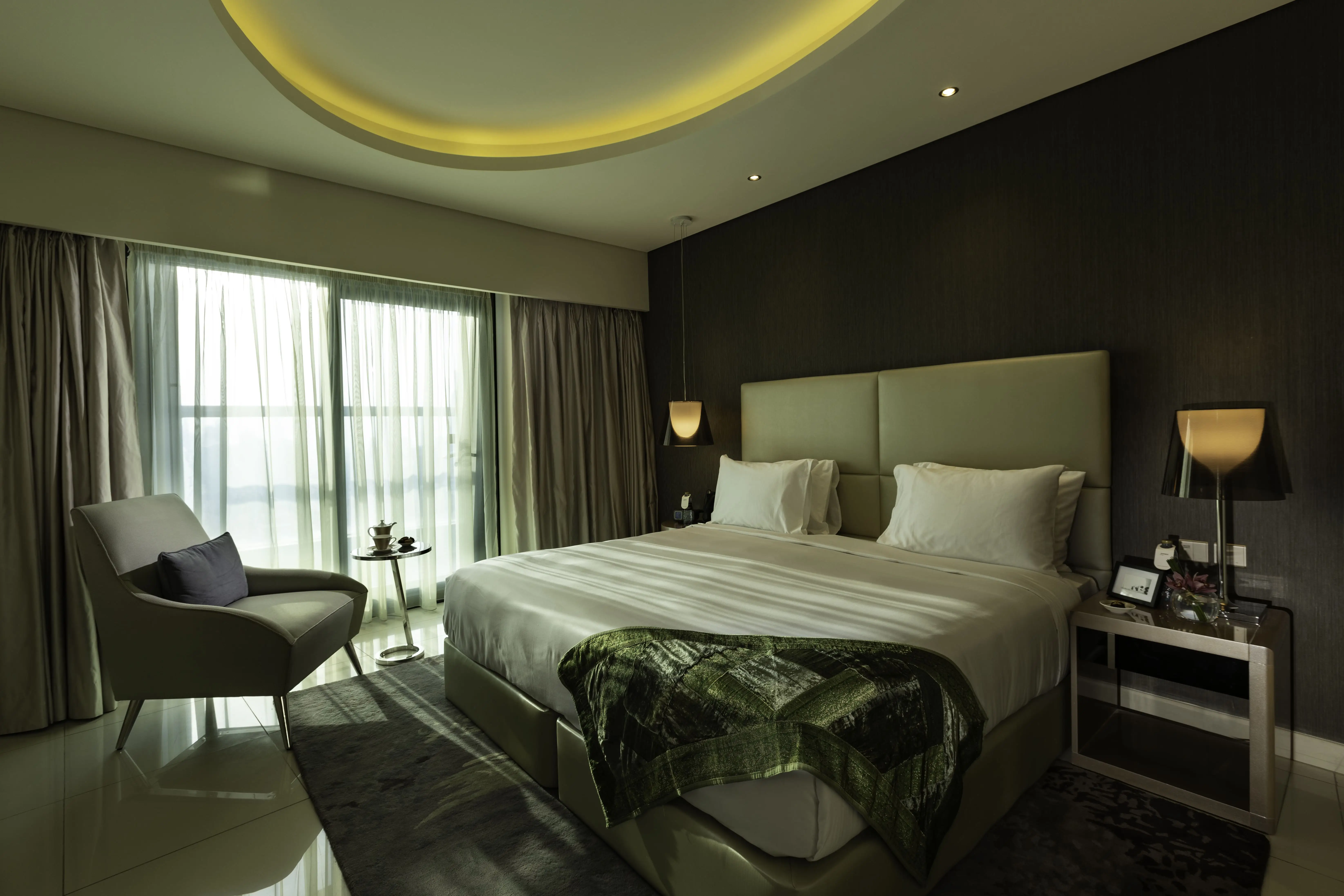 DAMAC "Damac Paramount Towers" 7