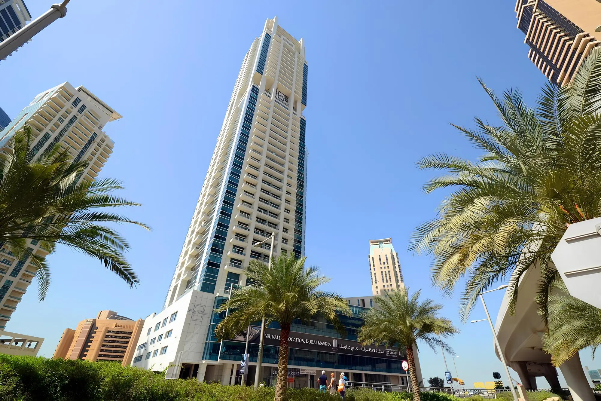 SELECT GROUP "Botanica Tower" 6