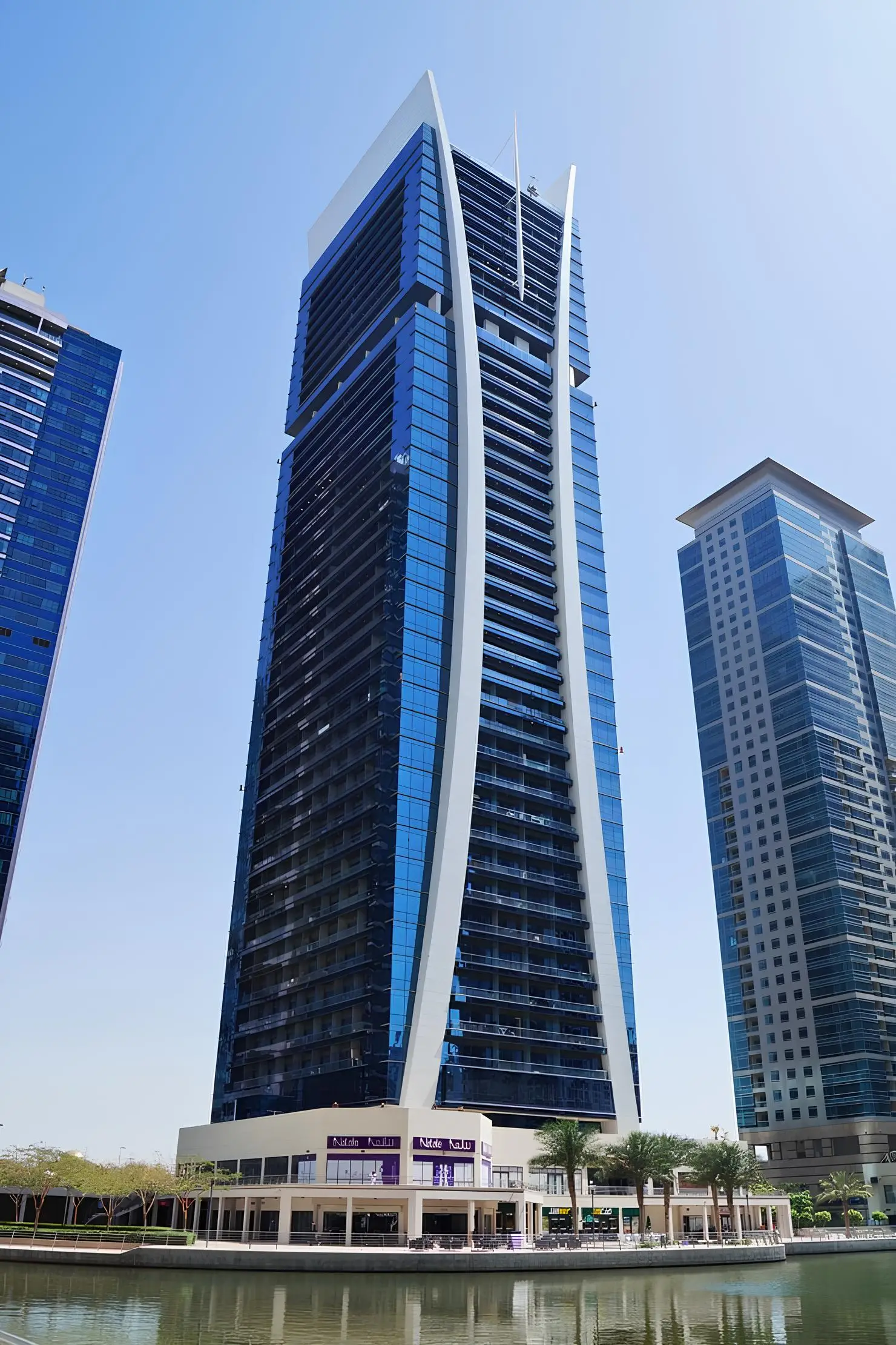 AL GHURAIR "Gold Crest Views" 4