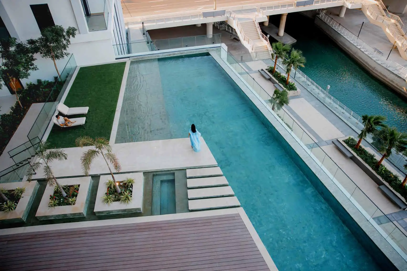 SAAS PROPERTIES "Reem Nine"
