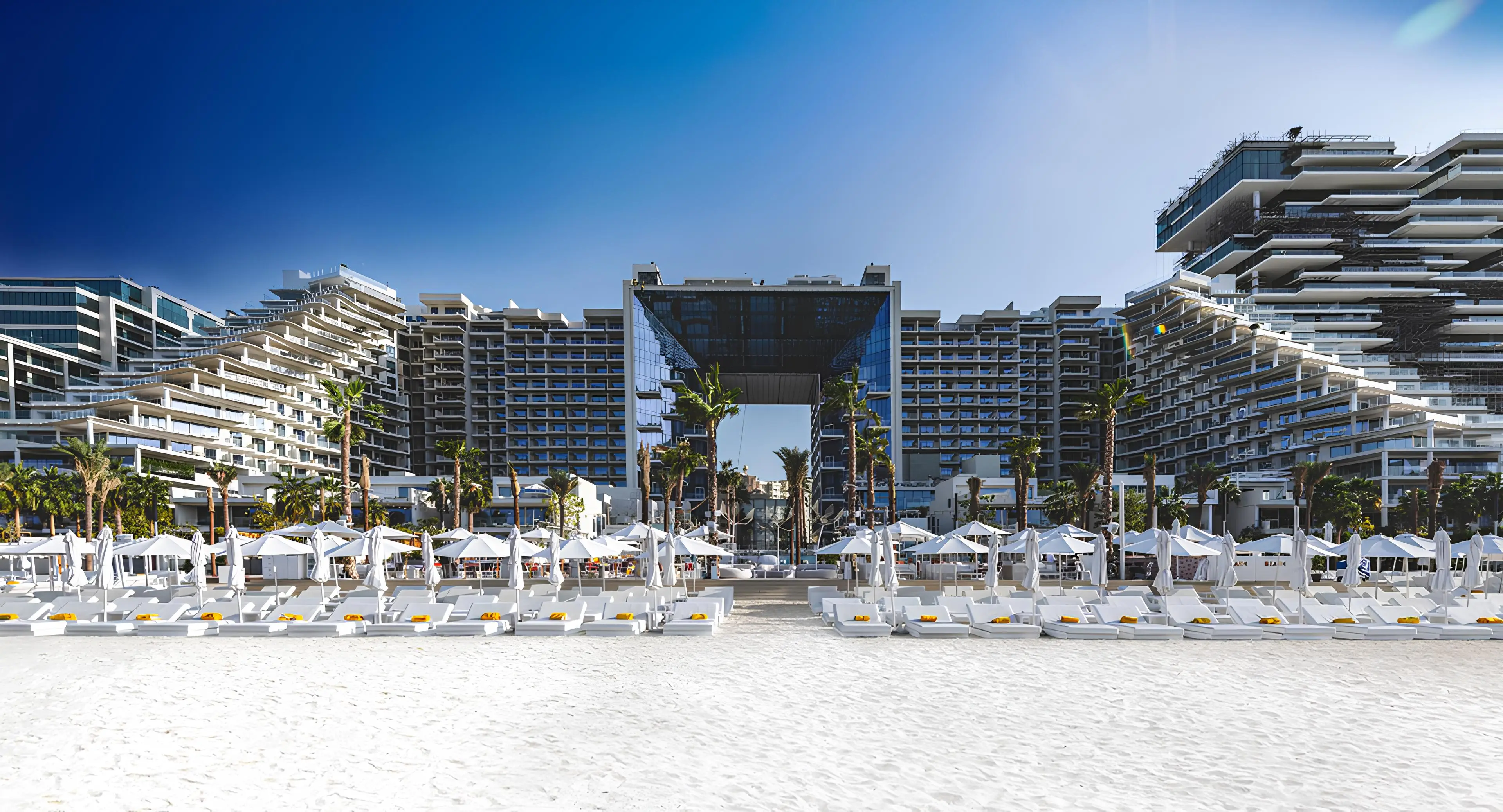 SKAI HOLDINGS "Five Palm Jumeirah" 11