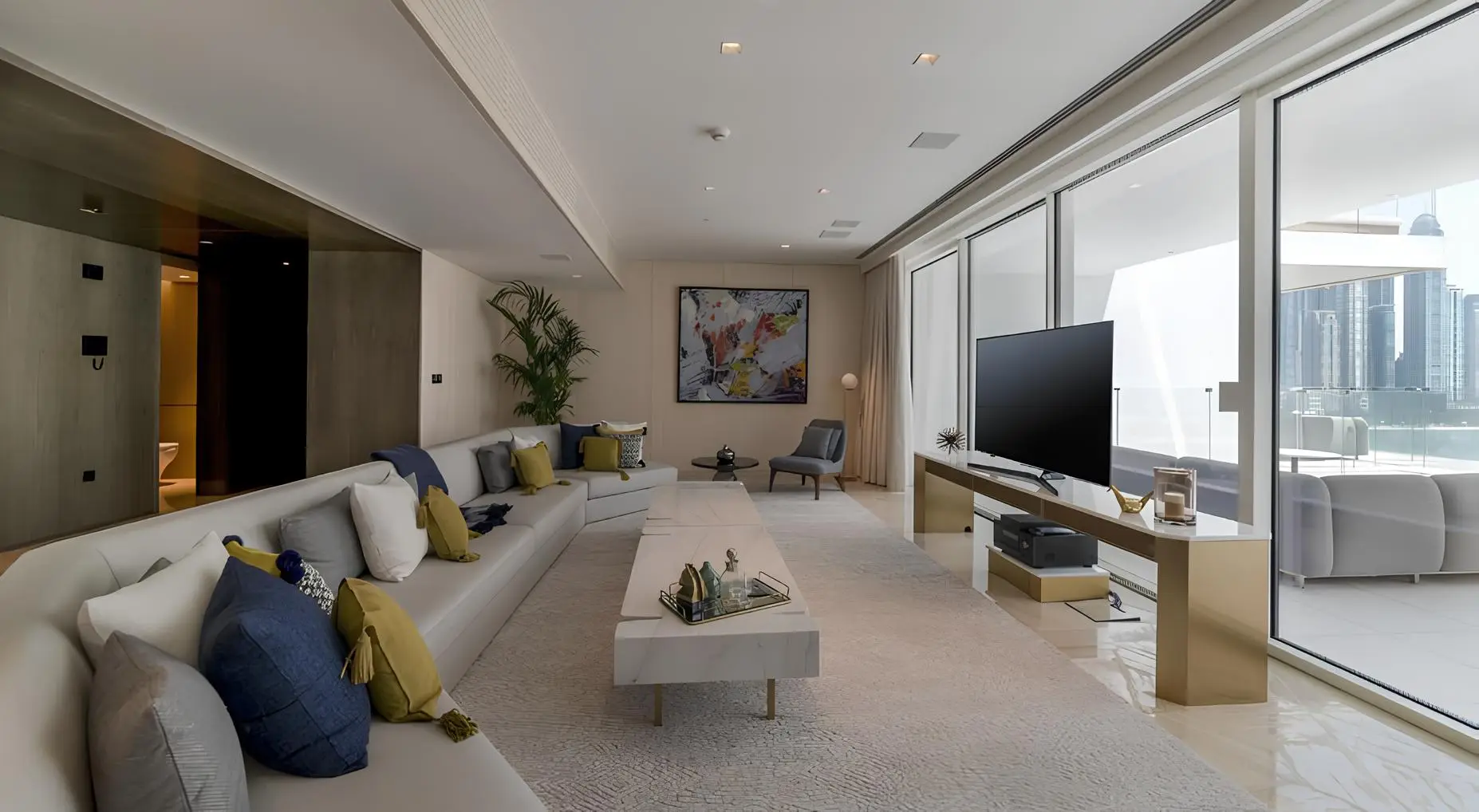 SKAI HOLDINGS "Five Palm Jumeirah" 3