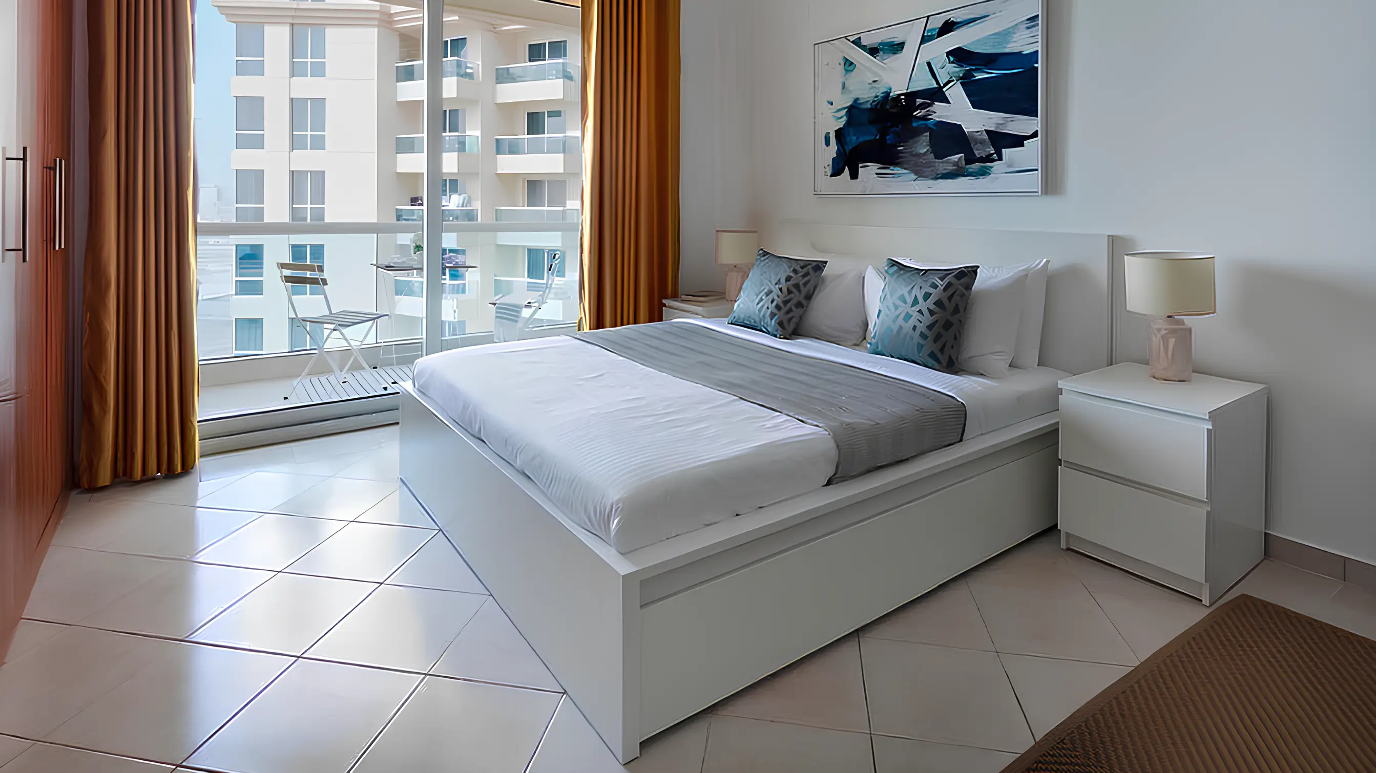 DAMAC "The Crescent"