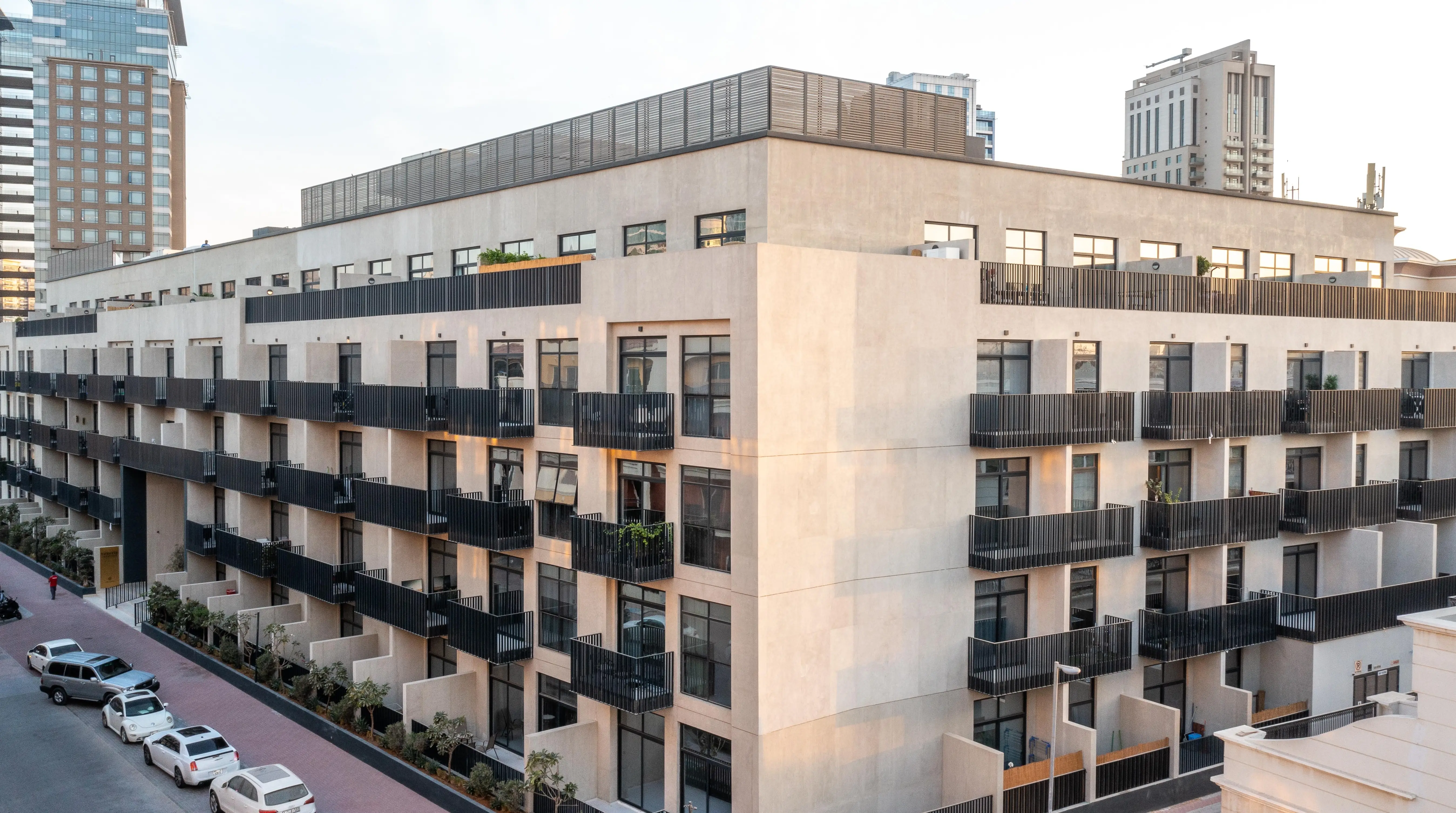 HMB "Beverly Residence" 3