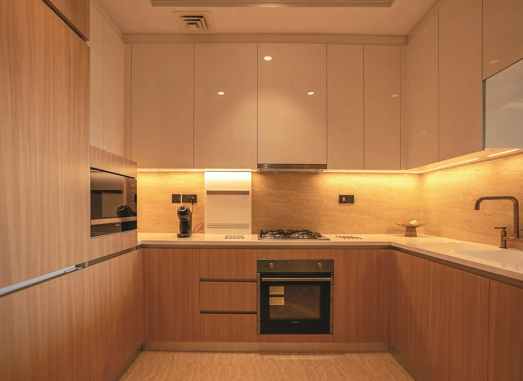 SAAS PROPERTIES "Reem Five"