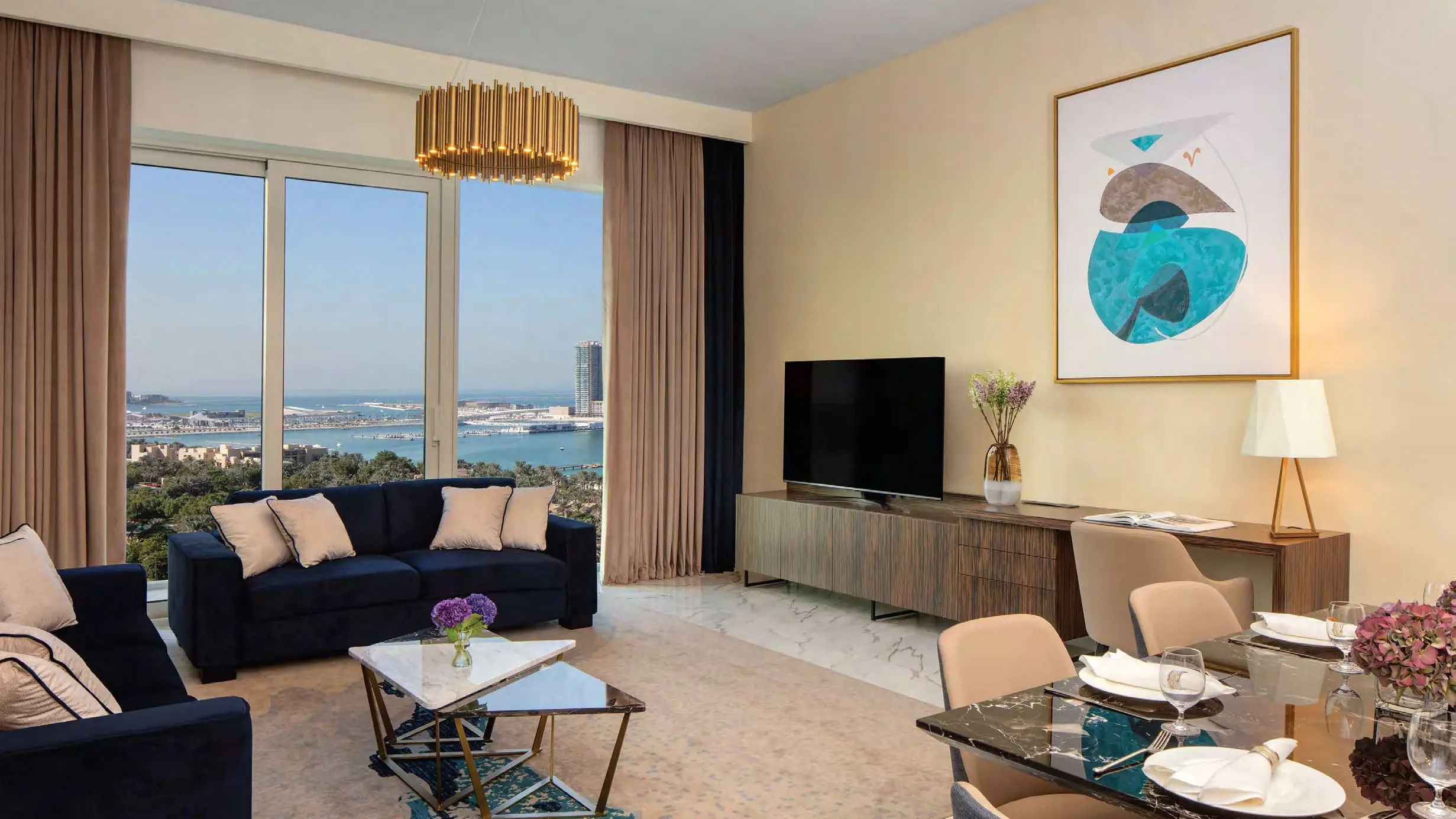 ALFAHIM GROUP "Avani Palm View Dubai Hotel & Suites" 2