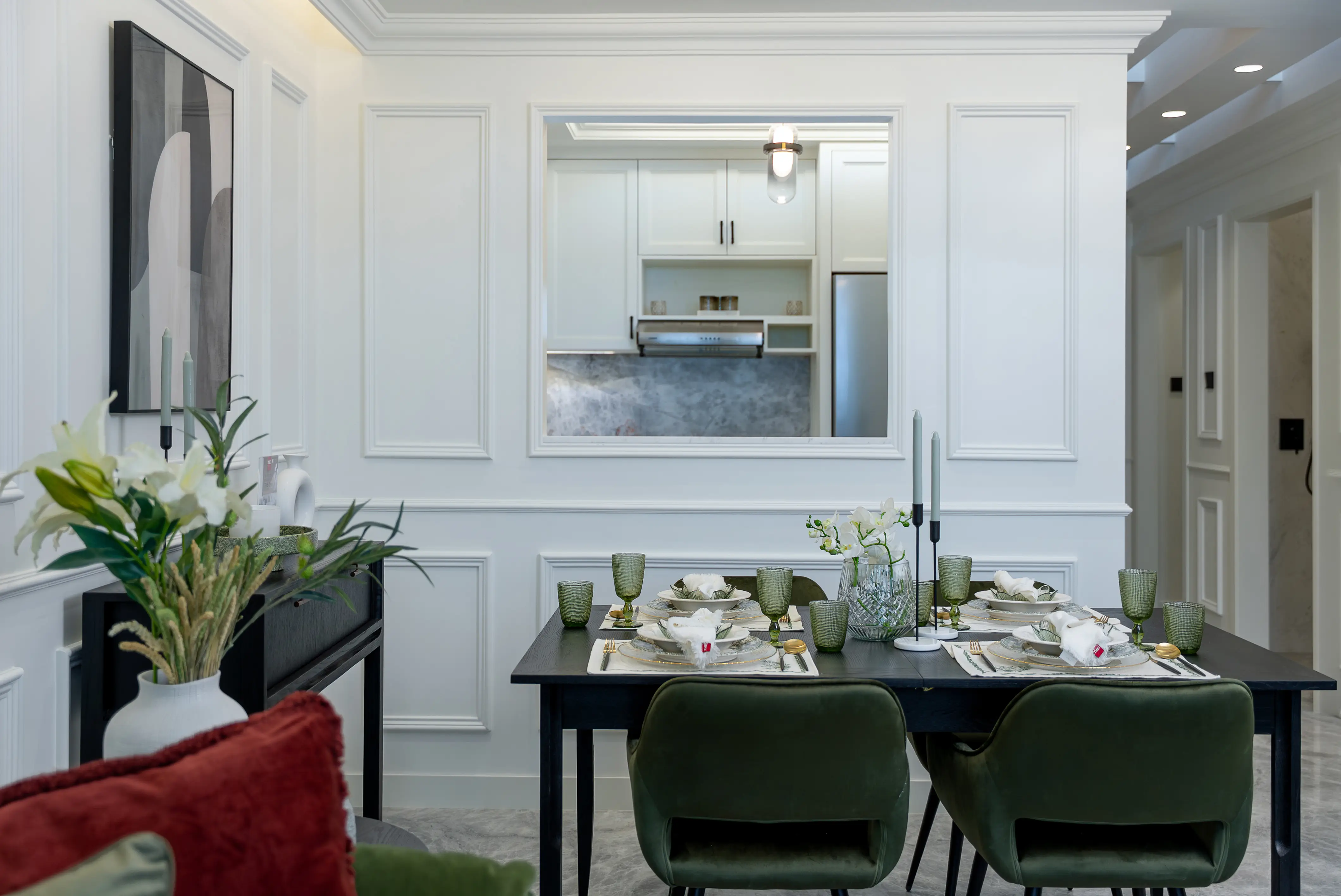 BURTVILLE "Bab Al Qasr Garden 65"