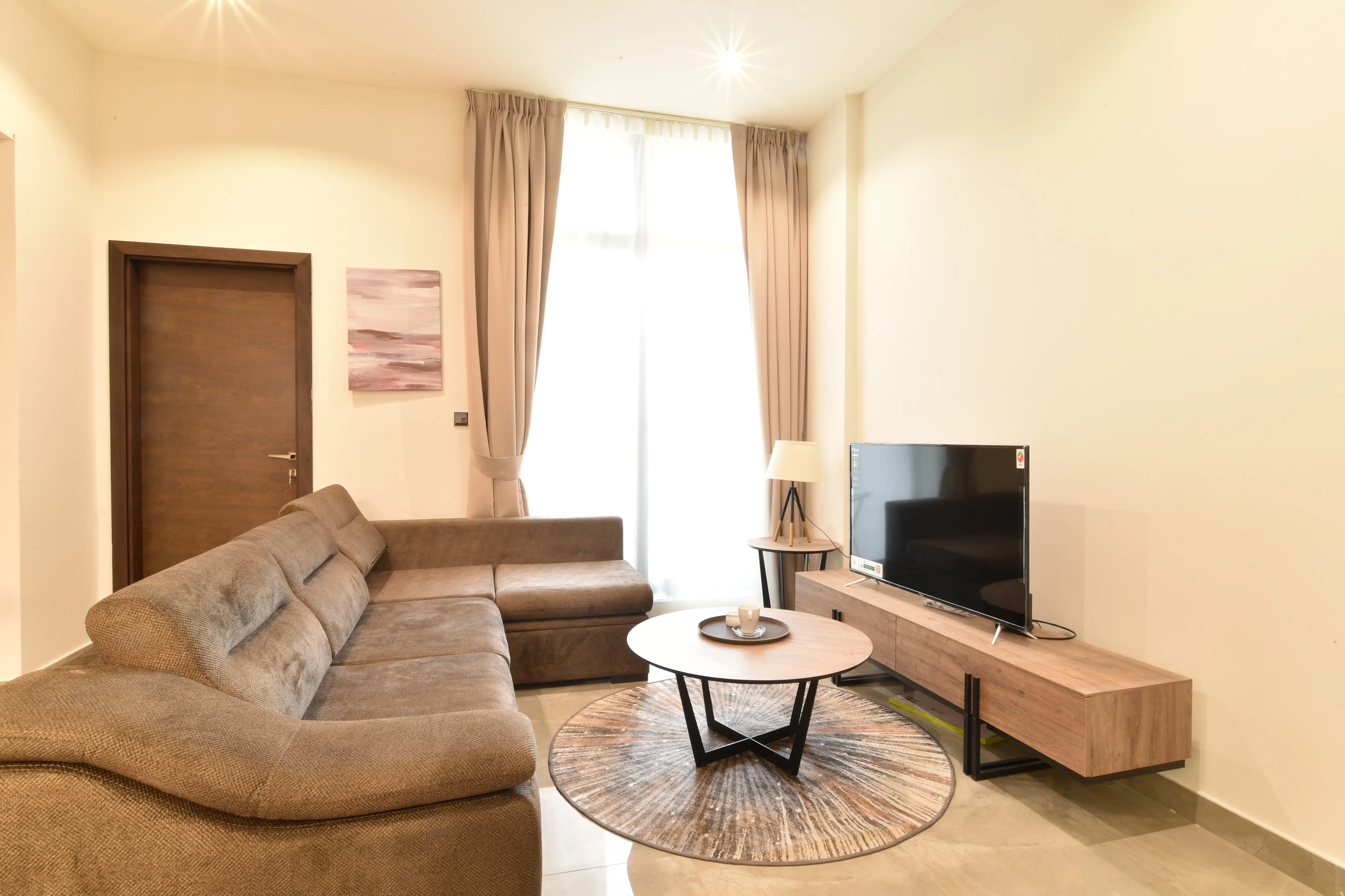 CREDO INVESTMENTS FZE "Majestique Residence 1" 6