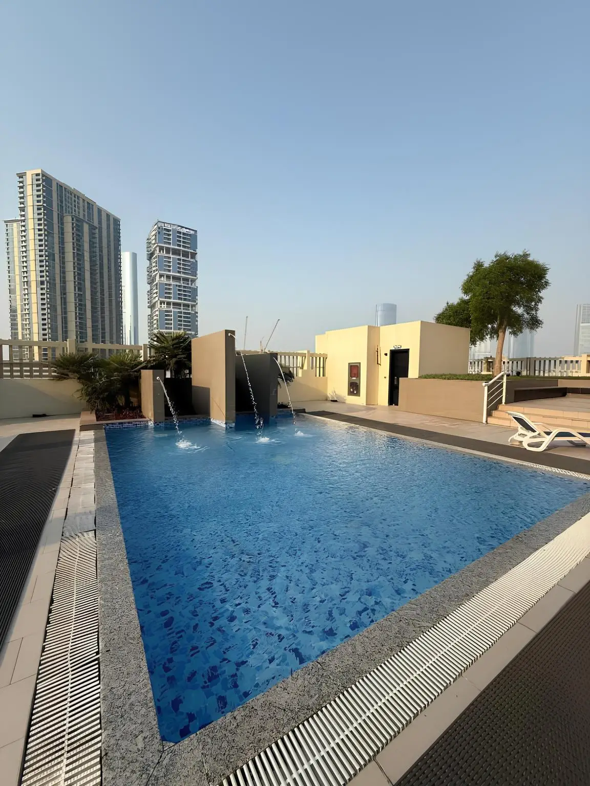 MISMAK "Ocean Terrace" 8