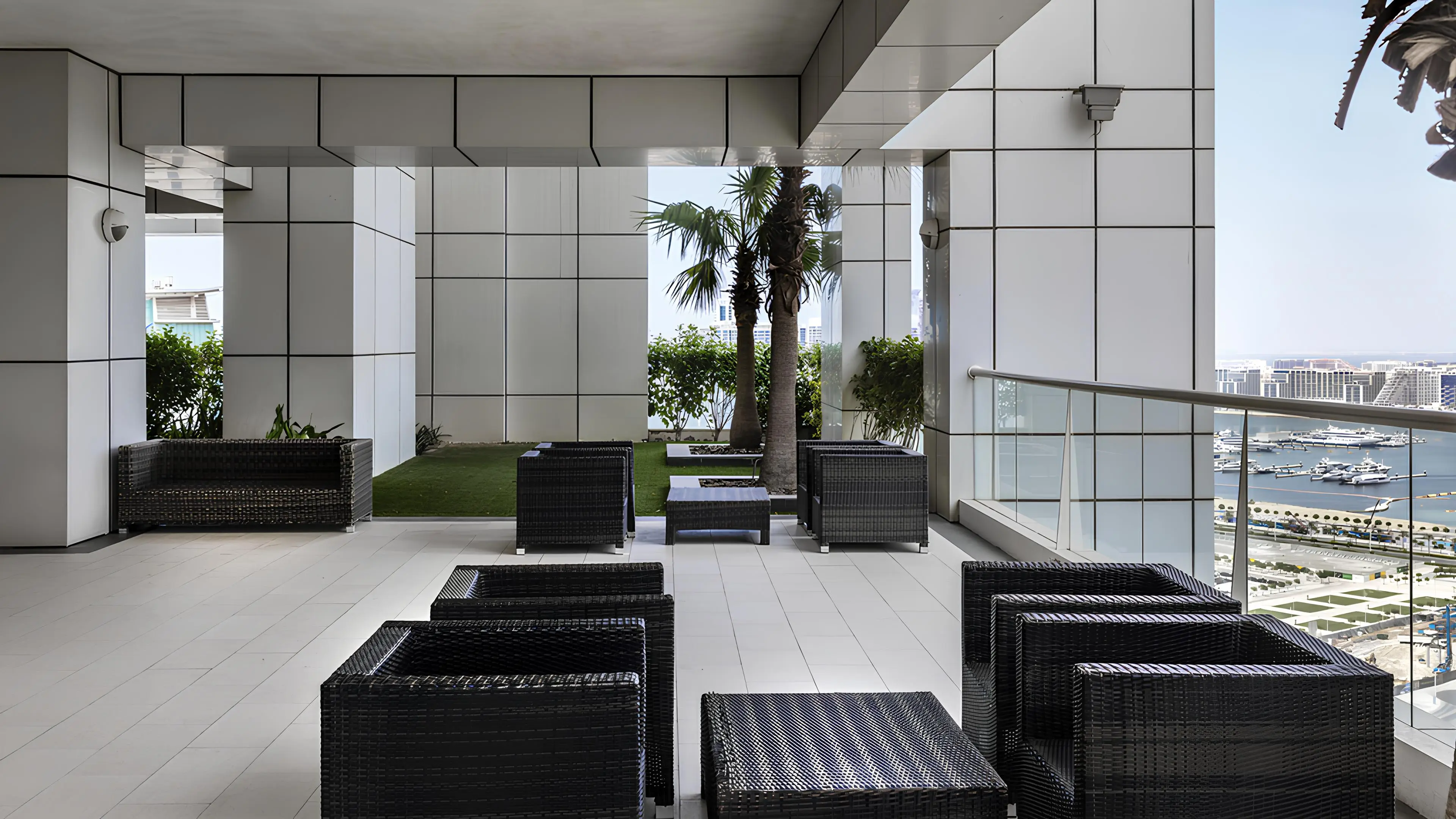 SELECT GROUP "Botanica Tower" 7