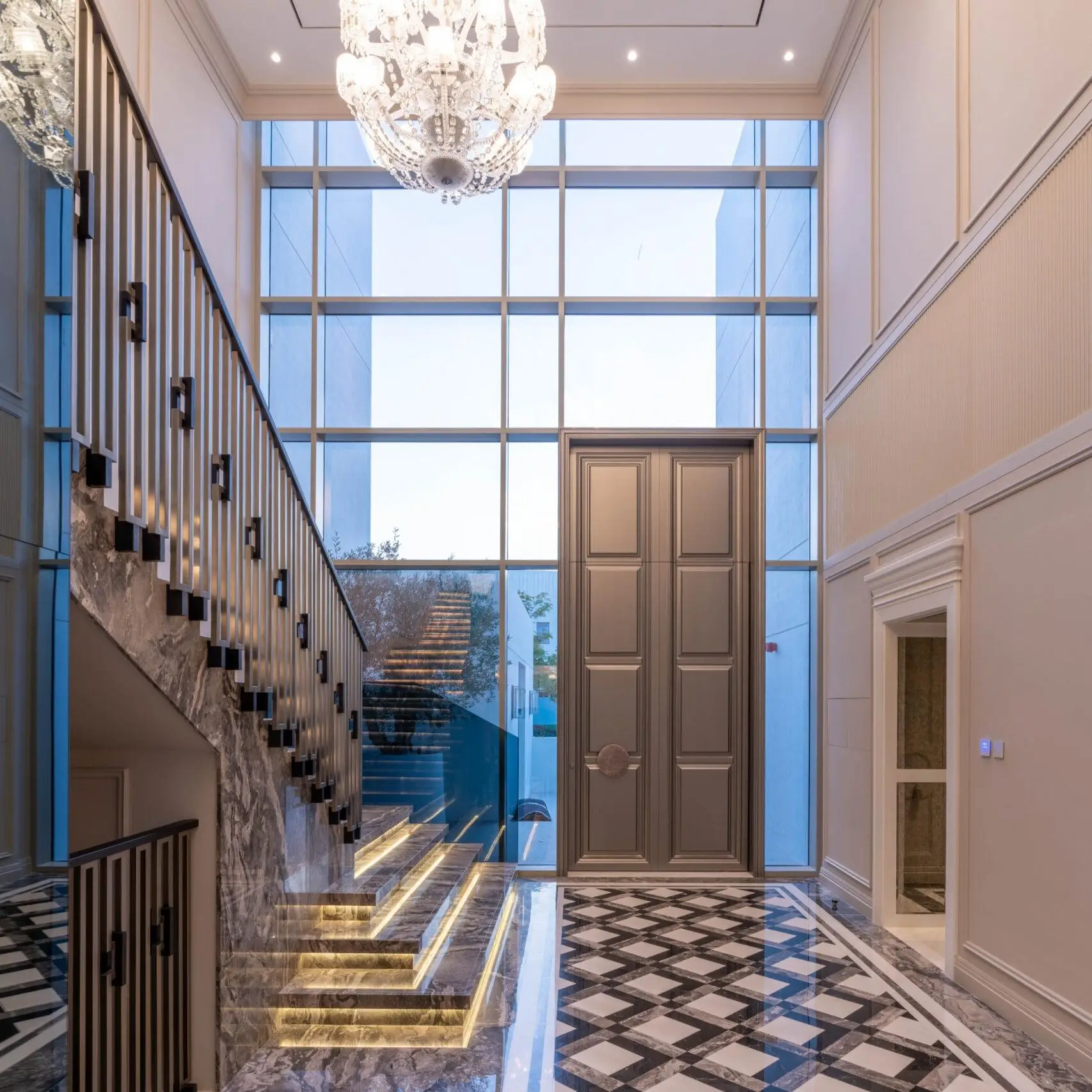 REFINE "Mews Mansions" 10