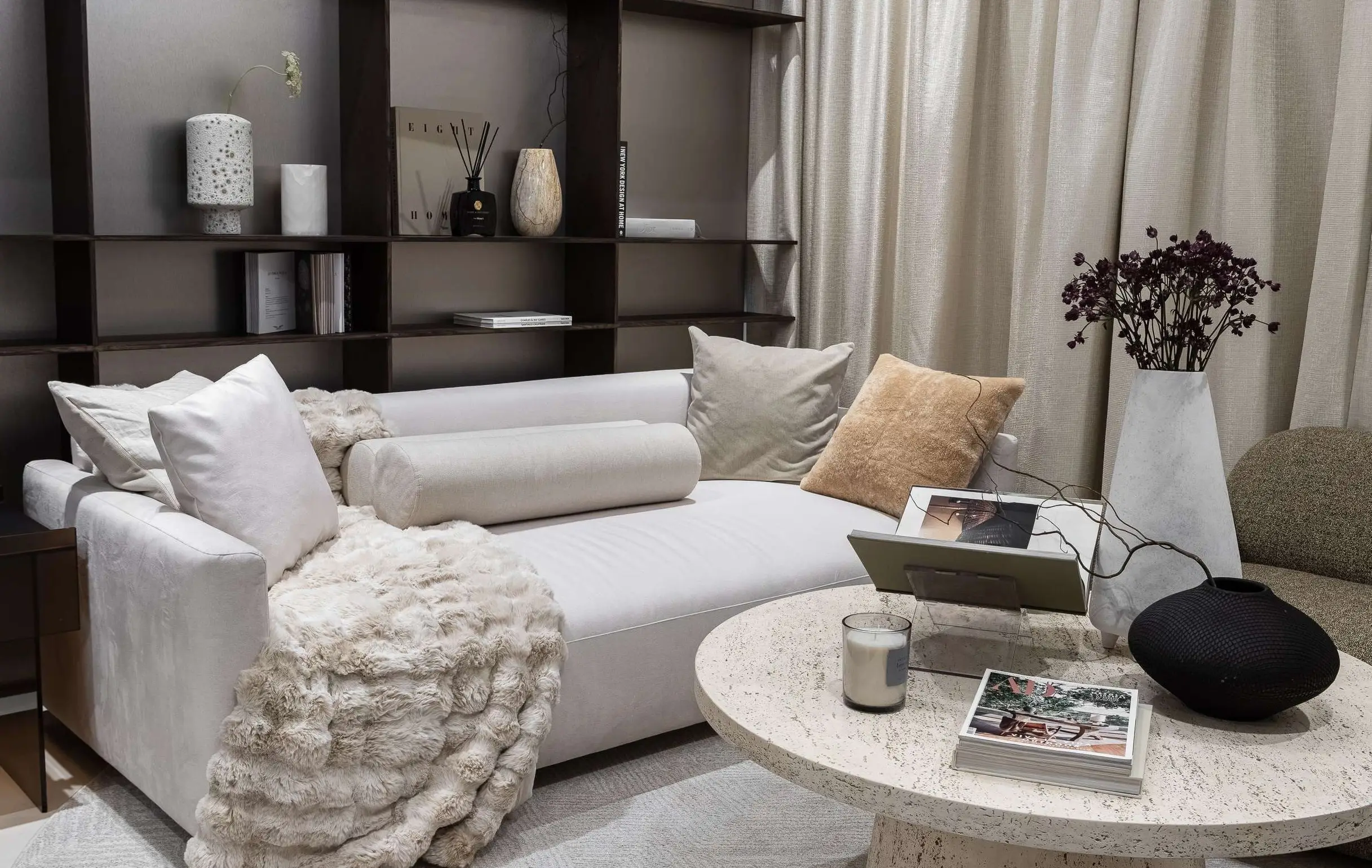 single static gallery