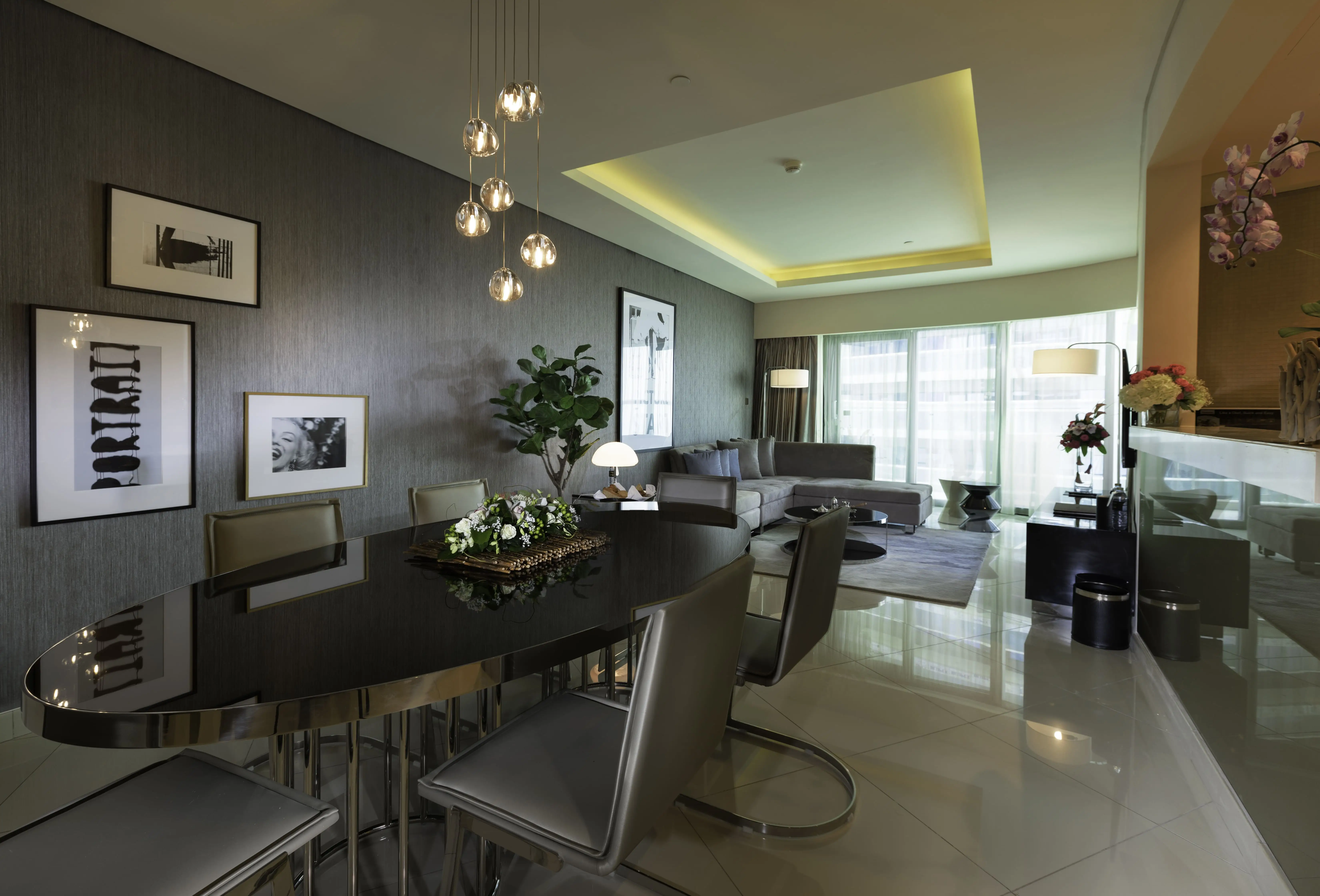 DAMAC "Damac Paramount Towers" 13